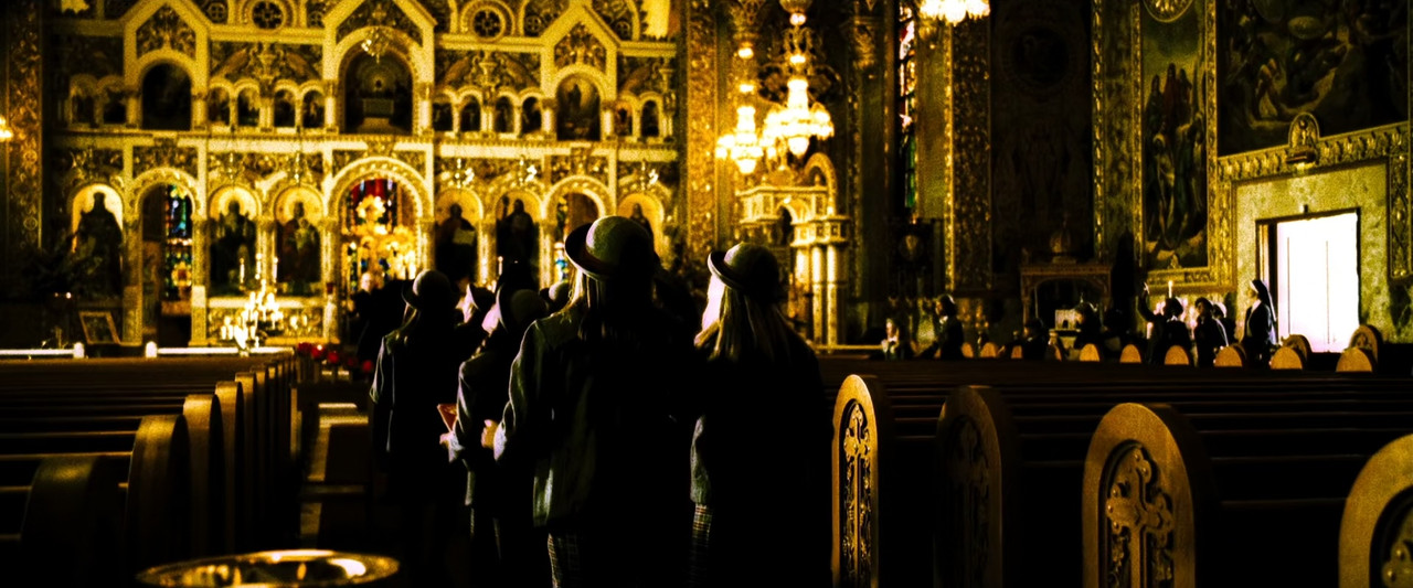 Domino 2005 (1080p x265 10bit Tigole).mkv_snapsh