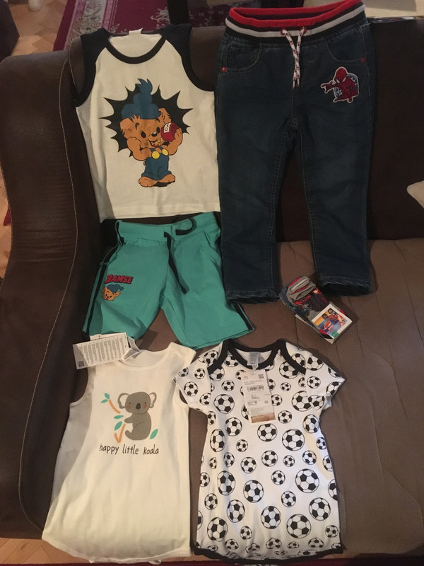 23A970B4-8C9E-452A-B2DF-317C5300928B