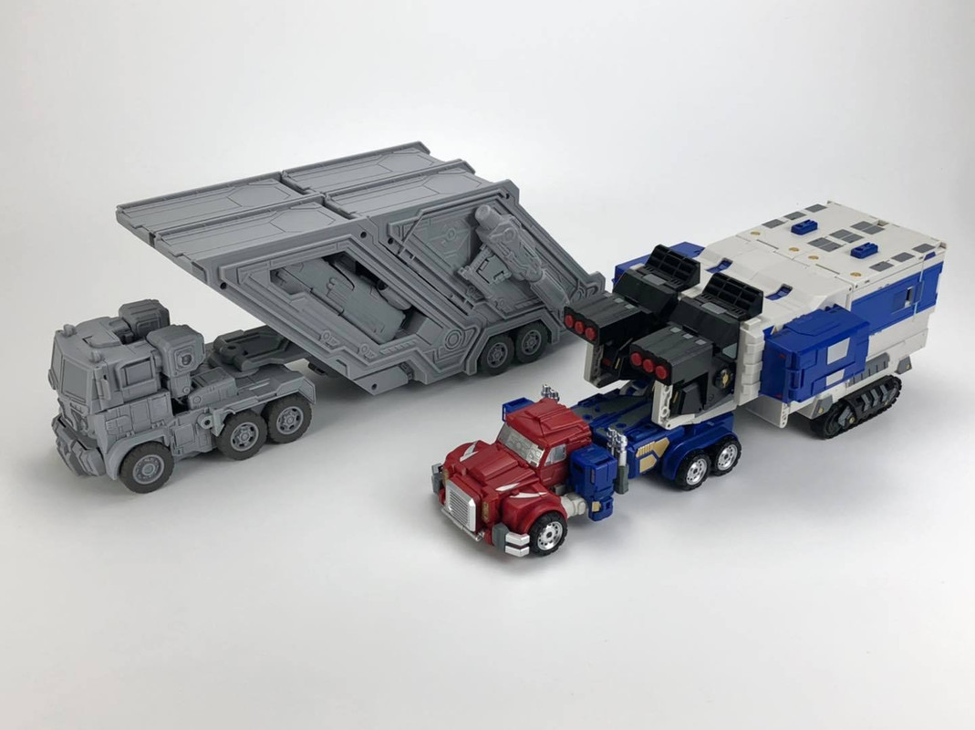 Fans-Hobby-MB-18-Energon-Optimus-Prime-16