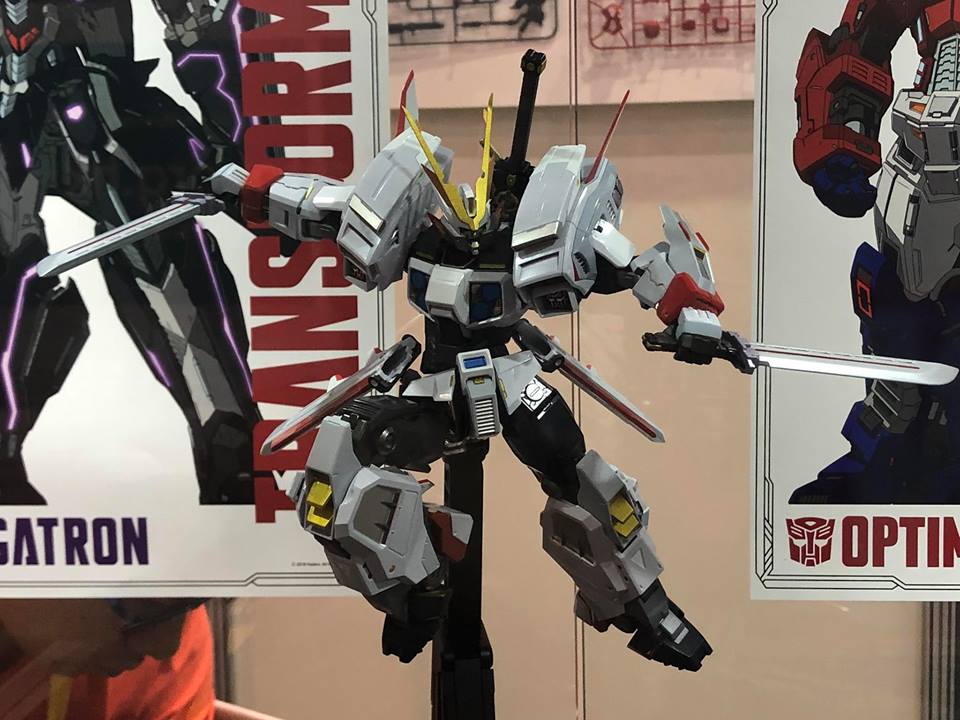 15-Flame-Toys-Kuro-Kara-Kuri-Drift