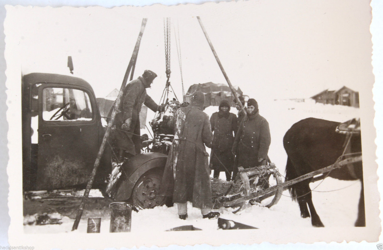 Fotos Panzer IV Russland Begräbnis Panzermann1