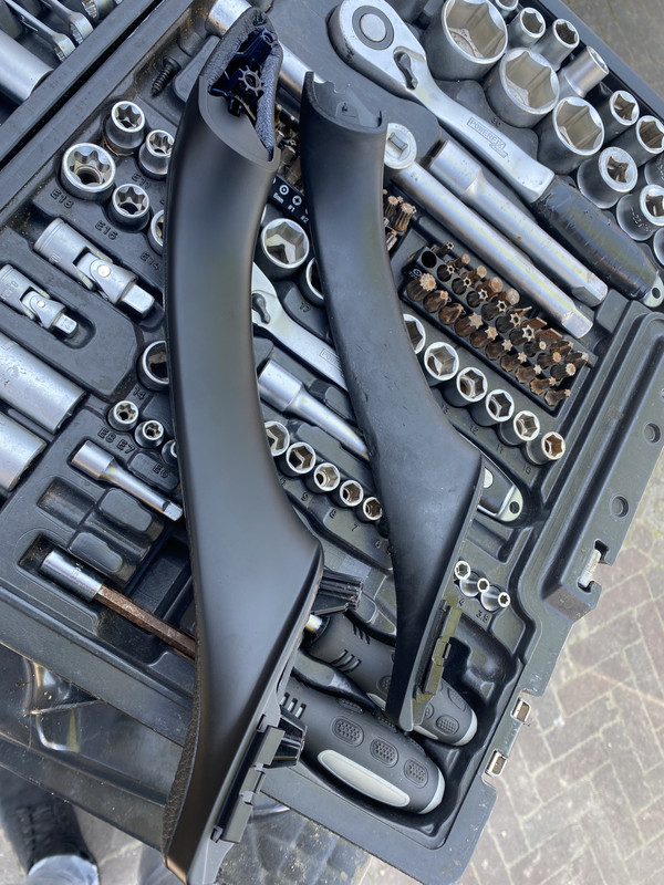 1437AA6F-B766-4E51-91CB-F3A831DA4F4A