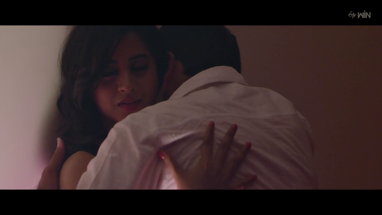 vlcsnap 2025 11 01 20h18m03s017