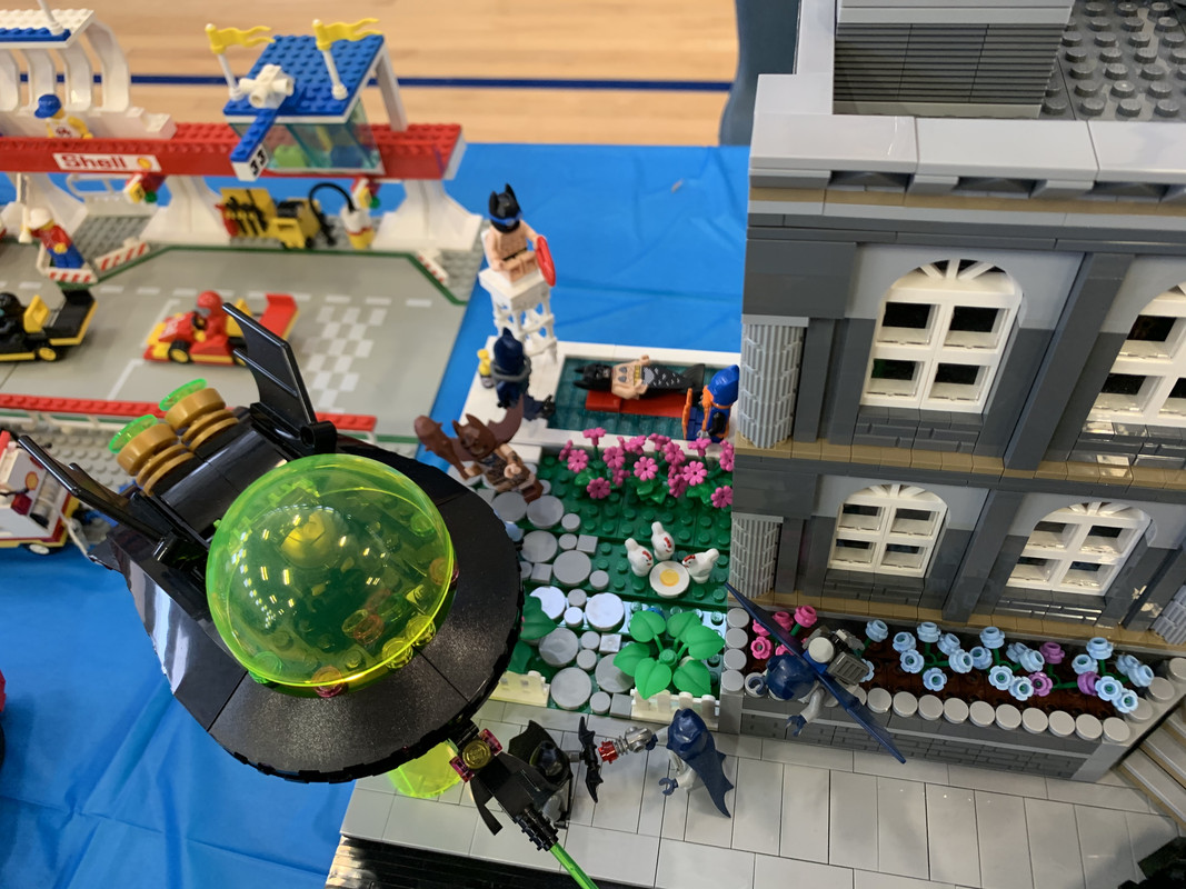 5BA67C3B-B064-4C62-87A2-46915E268769