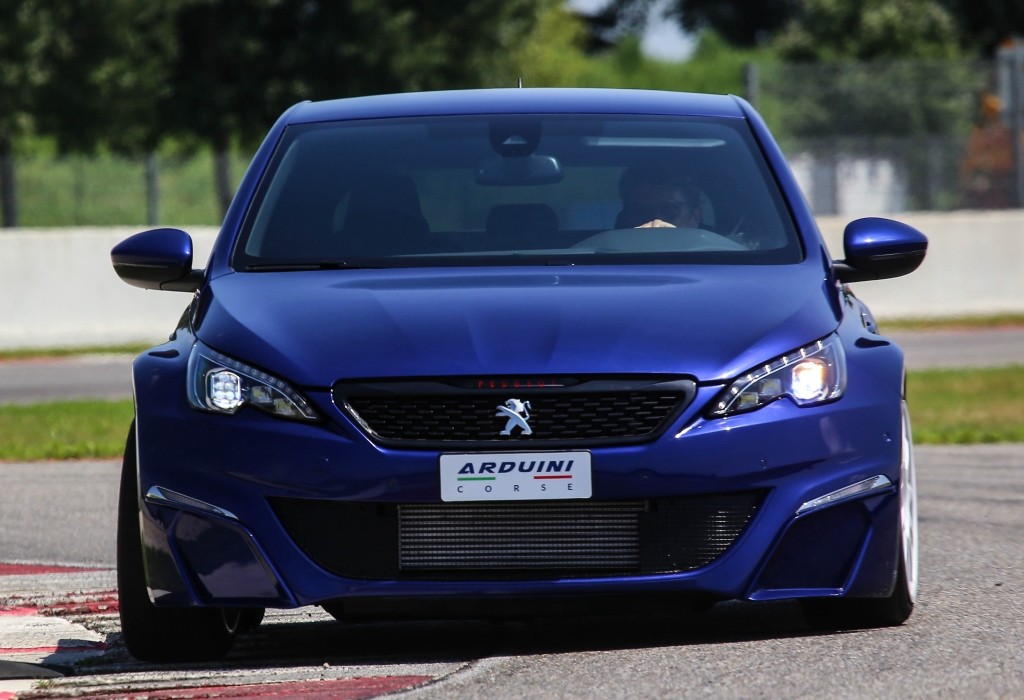 Peugeot 308 GTi by Arduini Corse  (1)