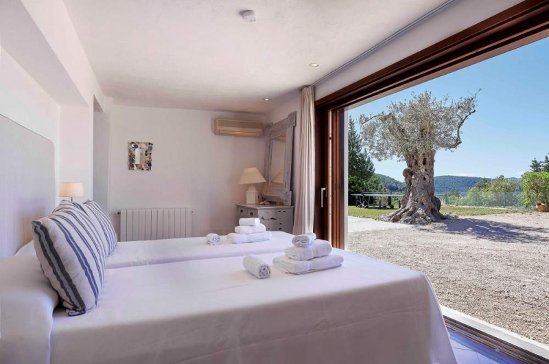 ebf942ab56af636e0274acb3045651c3761e6bc4