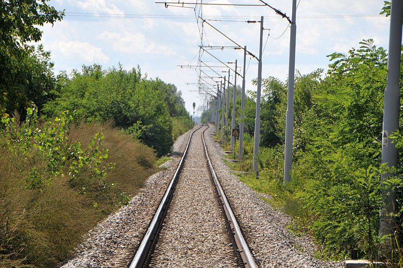 Zagrebačke pruge - Page 4 ZP3-259-M202-CP-Fioli-eva-prema-Karlovcu-417-004