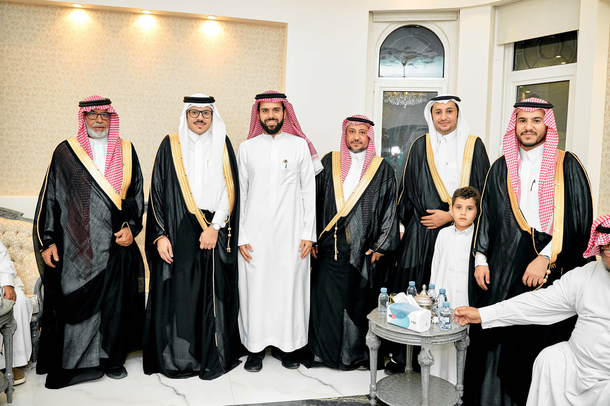 Freelancers-BN7-A8121