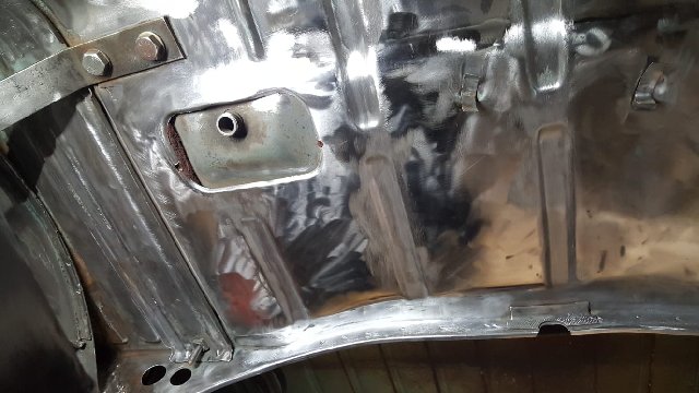 EFAC9160-A1CD-466F-9A51-078E7CAB2F08