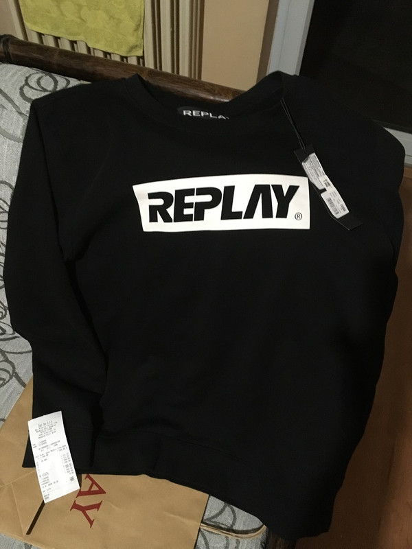 replay cloth