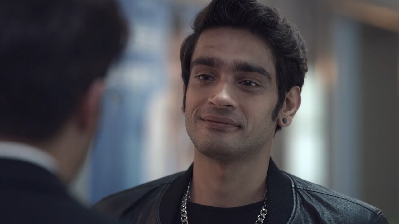 Your Honor 2021 WebRip Season 2 [Hindi + Tamil + Telugu + Malayalam + Kannada] 480p 720p ESub Screenshot