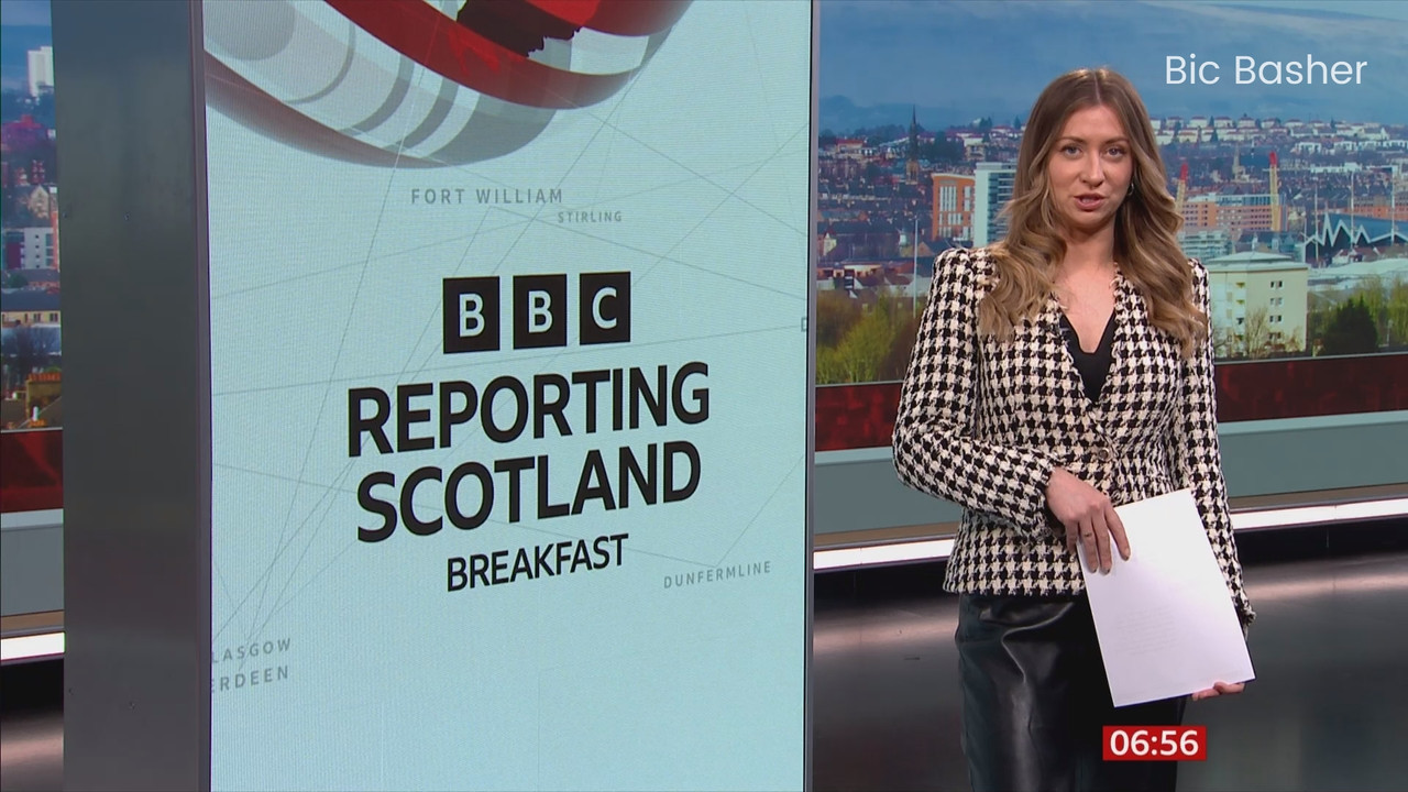 07.04 - 06.50.00 - Breakfast. The BBC's Breakfast programme features ....ts_snapshot_06.55.576