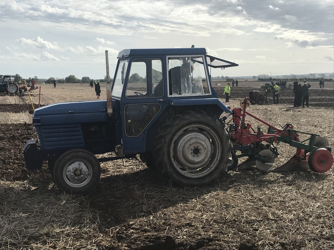 460E28C1-3802-456E-B490-5D29B9CDB4AD