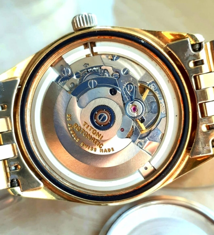 FC022124-7976-4C6D-8E93-87265F2D05B5