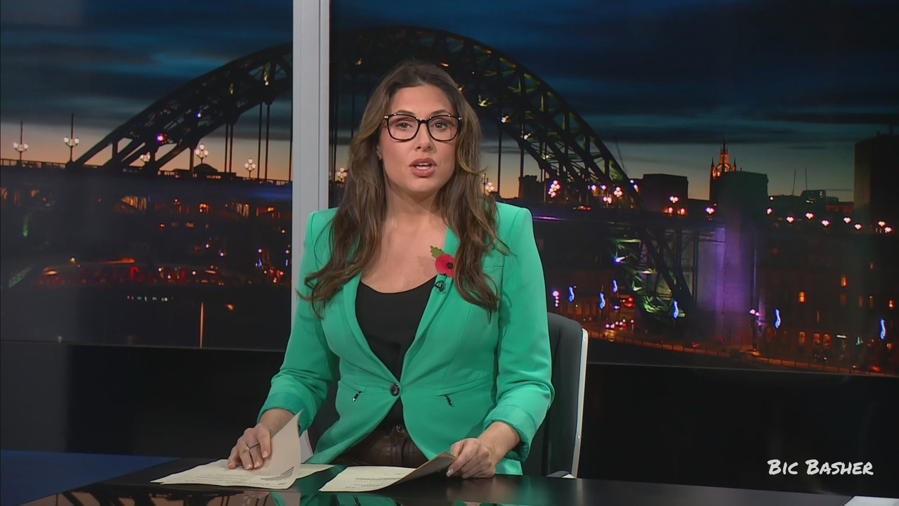 11.09 - 17.20.00 - ITV News Tyne Tees. ITV News Tyne Tees..ts_snapshot_10.35.373