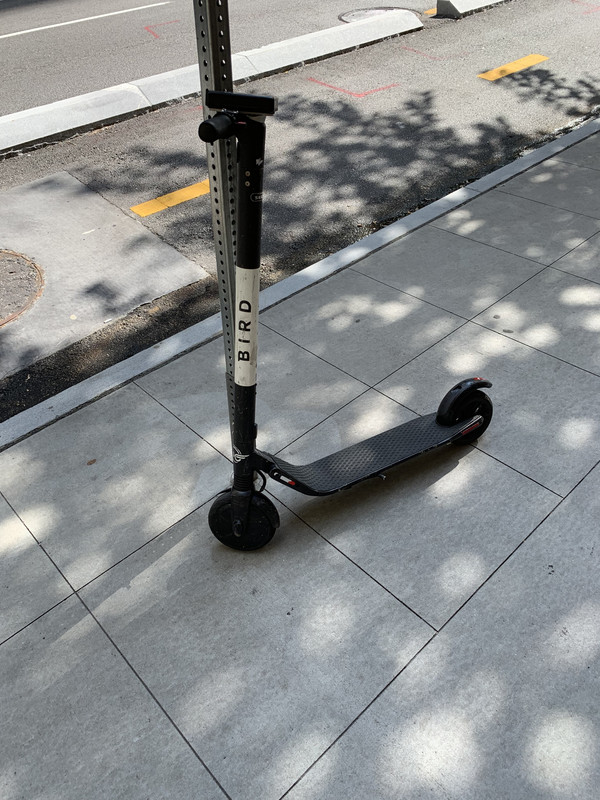 23230435-05A7-45F8-AF6D-3CC79124FFBC