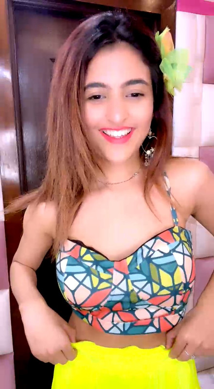 Sniggy Chops Latest Tango Live.mp4_snapshot_16.53_[2021.07.27_09.07.47]