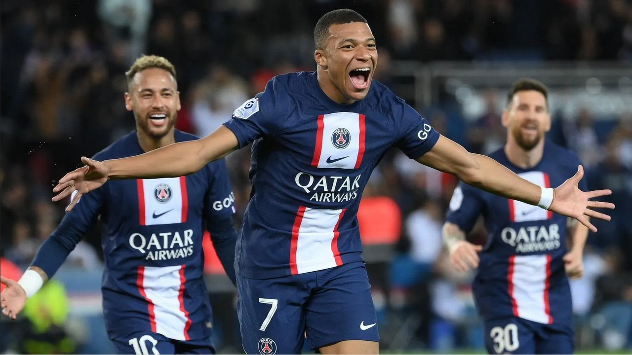 Mbappé supera a Messi y Neymar entre los jugadores mejor pagados del mundo