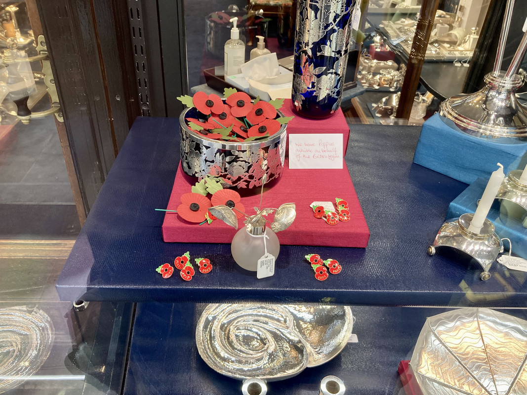 4074F31F-C07B-450D-8B0B-576A86886882