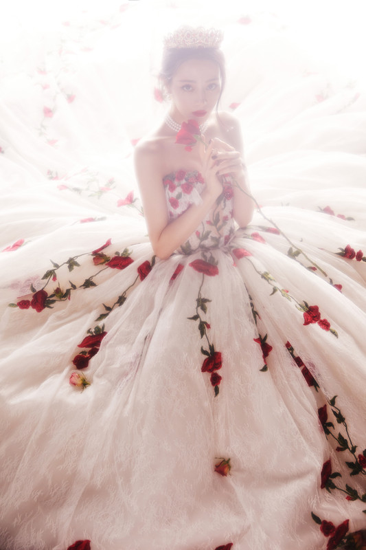 2r8hzi2gha2f7bjdyf7v90jmp