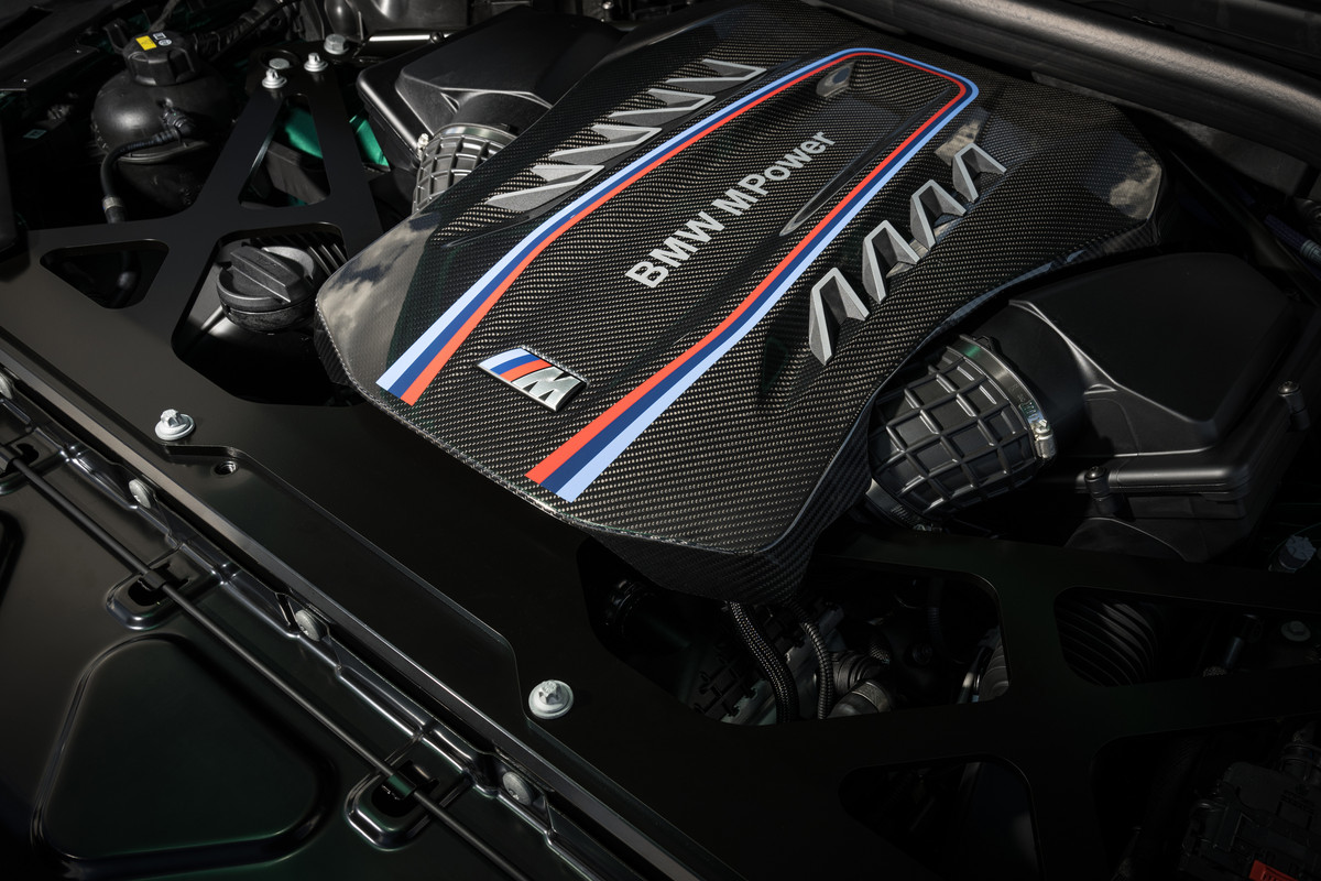 P90495522_highRes_der-neue-bmw-x5-m-co