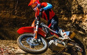 2019-ktm-690-enduro-r-4k-2-t1.jpg