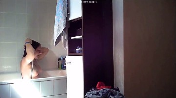 [Image: Voyeur33535151134.jpg]