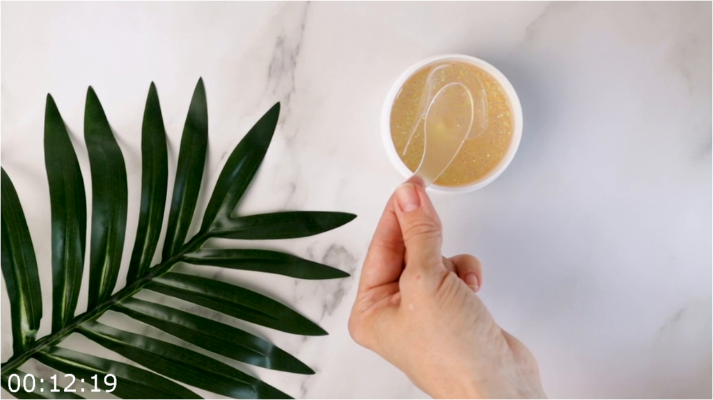 [Image: pb6g0vk07bxz.png]