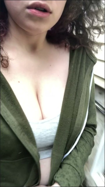 [Image: NEW-VIDEO25522125820260430.jpg]