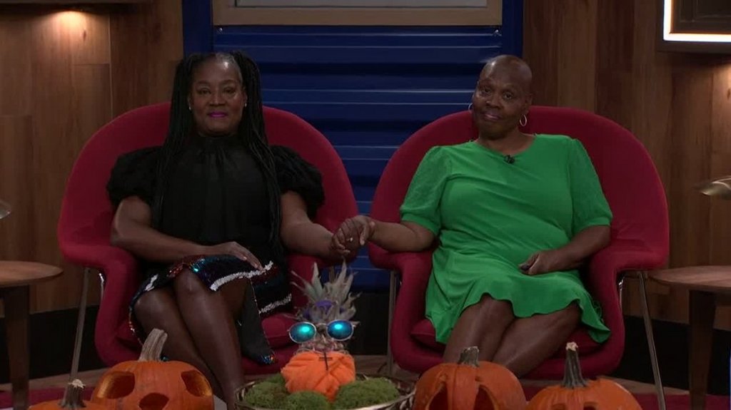 [Image: nb7gbsq687ij.jpg]