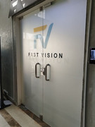 photo_5994570870066104523_y