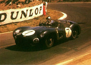 24 HEURES DU MANS YEAR BY YEAR PART ONE 1923-1969 - Page 49 60lm07-A-Martin-DBR1-300-R-Salvadori-J-Clark