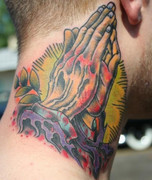 praying-hands-tattoo-designs-1
