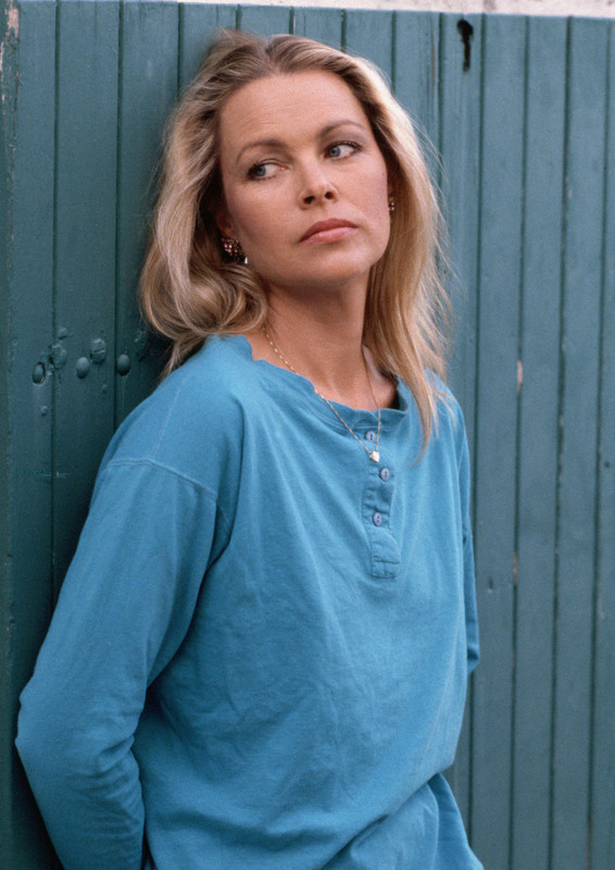 michelle_phillips_a01