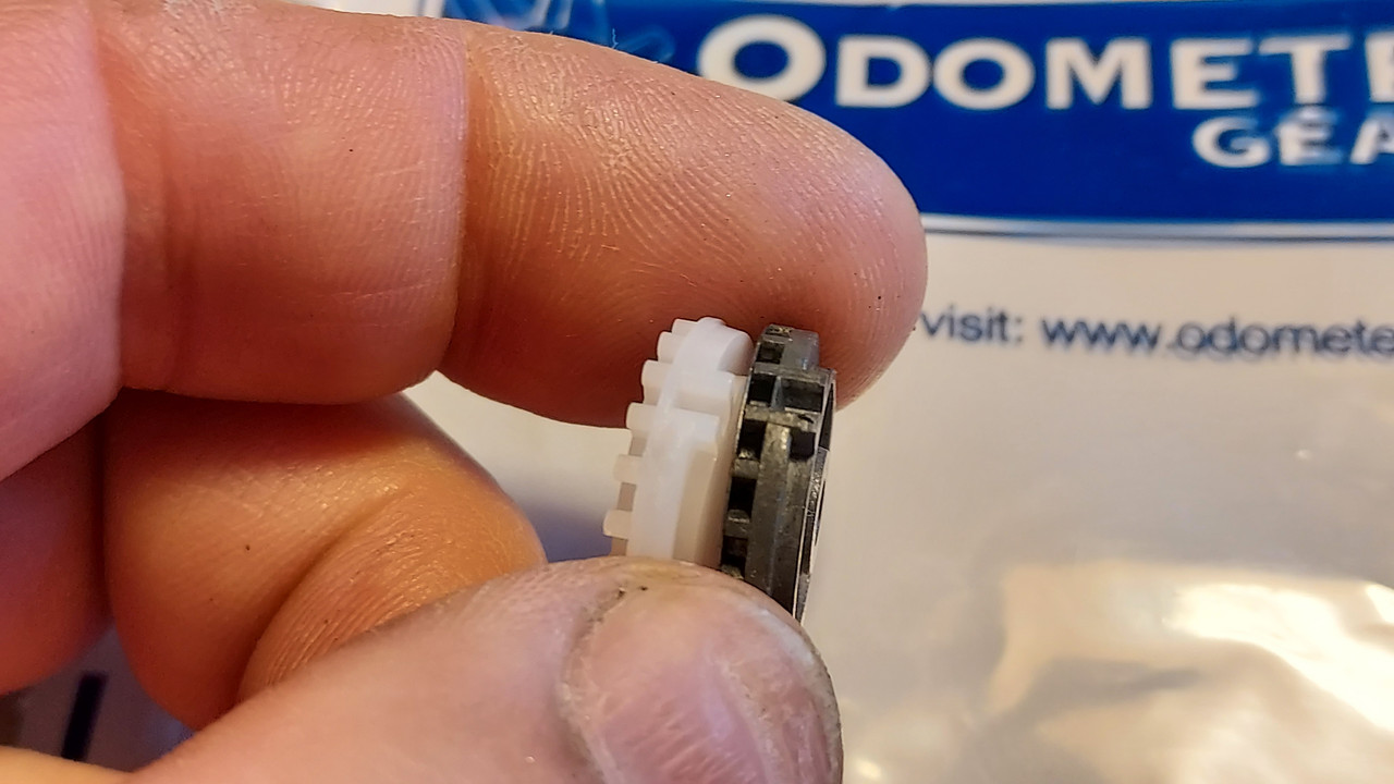 027D2E2A-3E29-4EB7-A63F-59AD9537397C