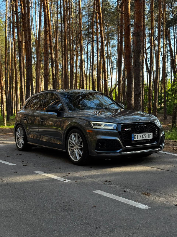 Audi sQ5 — фото 2
