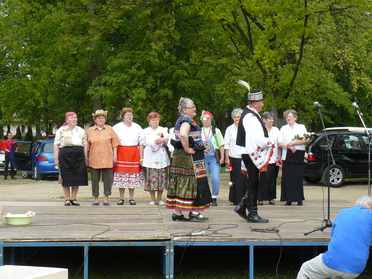 [Obrazek: 899d6a1612cc7f6e.jpg]