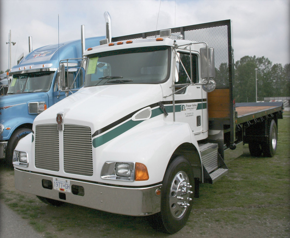 Kenworth-T300 (1997-2002)