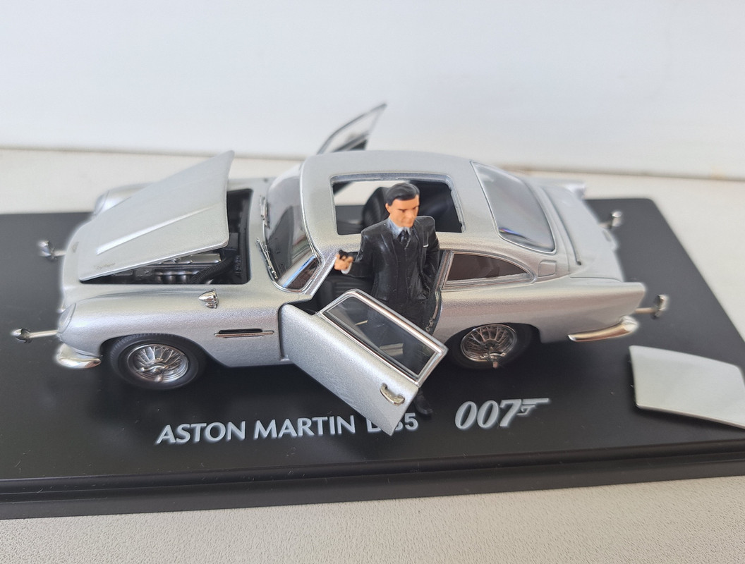 REVIEW: Aston Martin DB5 007 - Xiaoguang Model in 1:43 scale