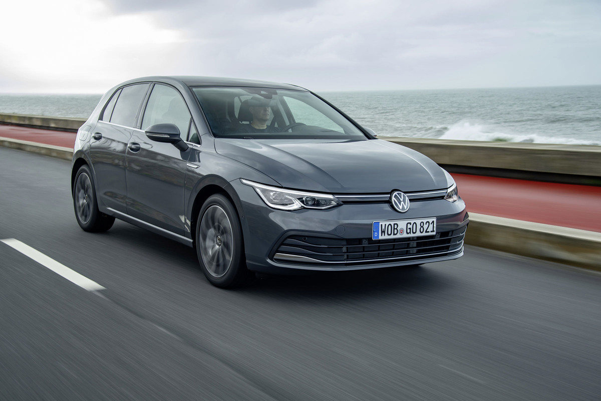 DB2019AU02051_overfull