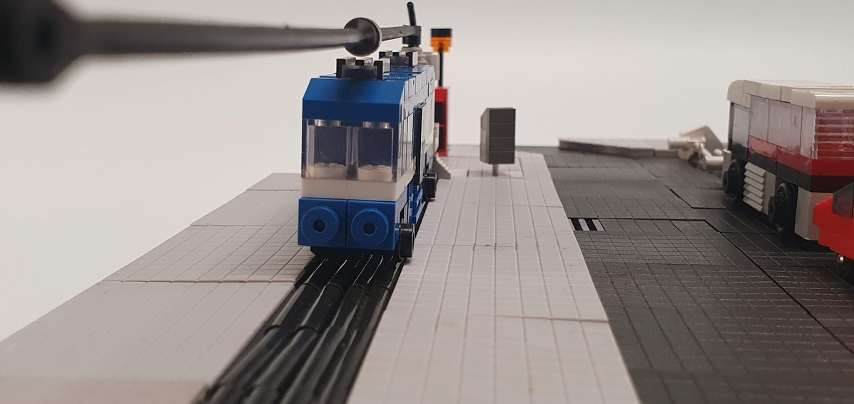 Tranvia-y-Puerto-Deportivo_TENTENTE_12