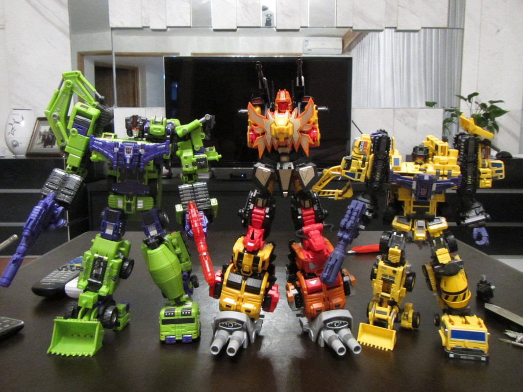 1909401_608697435883336_1303786952_o