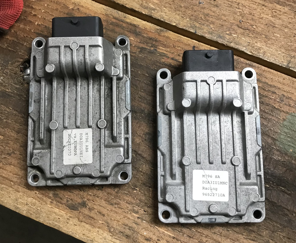 FAB30C70-0DE0-43DA-B0D6-D00F0F502DB1