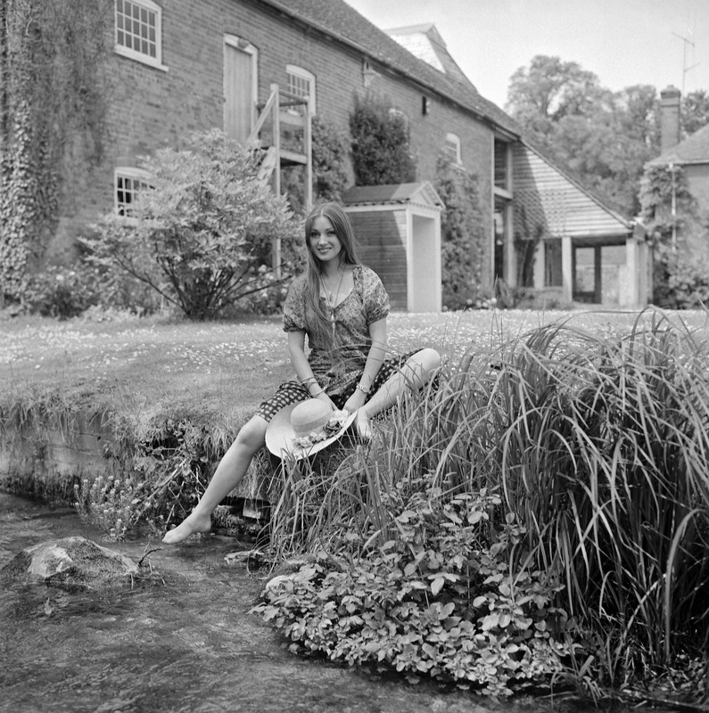 Jane_Seymour_mg06