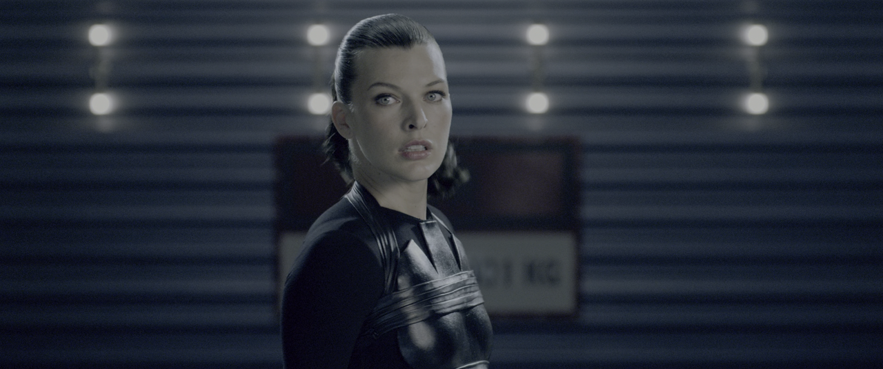 Resident.Evil.Afterlife.ITA.ENG.2010.2160p.UHD.BluRay.x265.HDR-MeM.mkv_snapshot_00.08.58_[2020.11.19