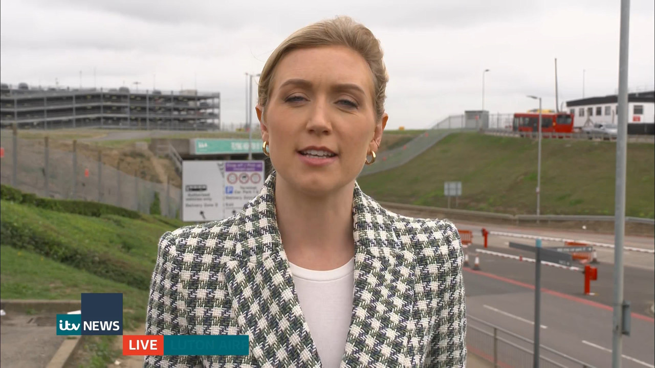 ITV Lunchtime News_20231011_13301355.ts_snapshot_15.10.144