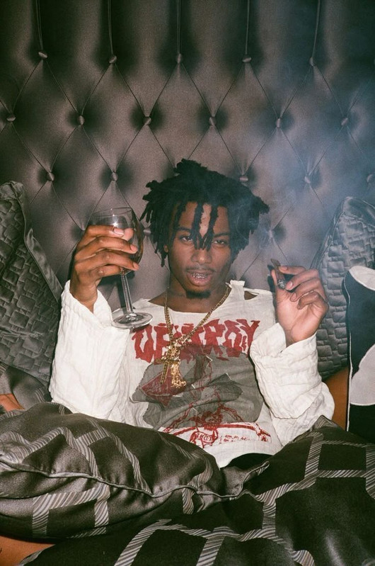 CARTI.jpg