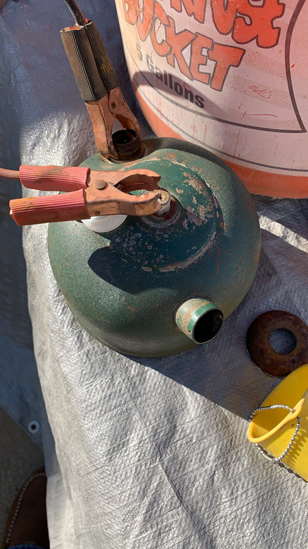 3D107FFF-D333-46C5-8C4F-336328436606