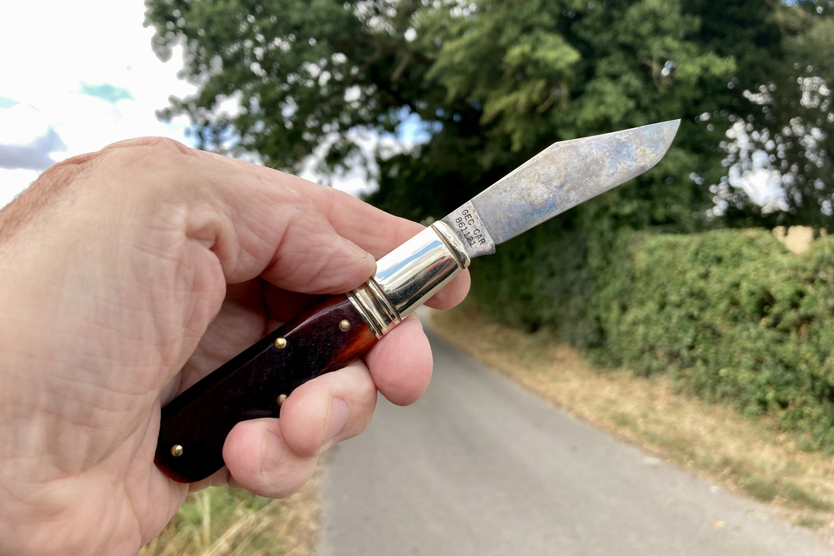 CD0DF15C-D5D3-41AB-B2E6-C89A22522152