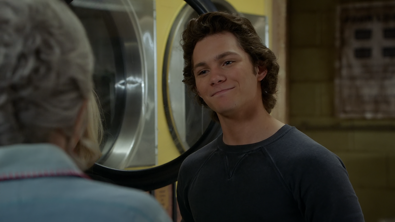 Young.Sheldon.S05E15.A.Lobster,.an.Armadillo.and.a.Way.Bigger.Number.1080p.10bit.AMZN.WEB-DL.DDP5.1.